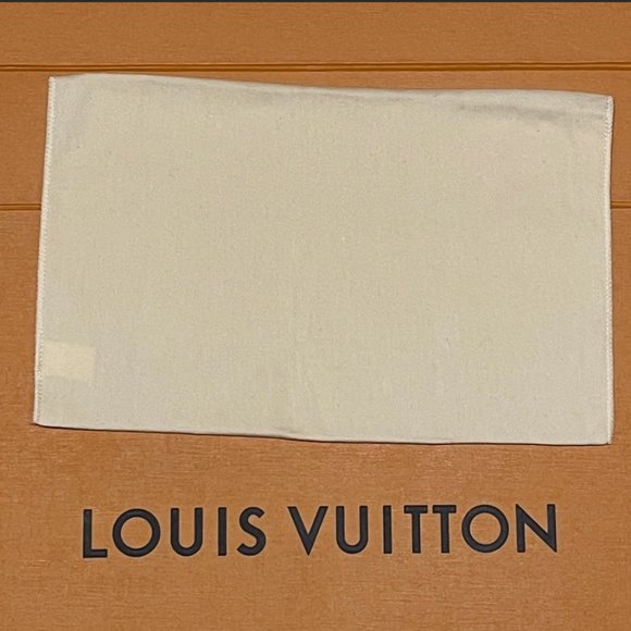 Louis Vuitton dust bag authentic - Picture 2 of 3